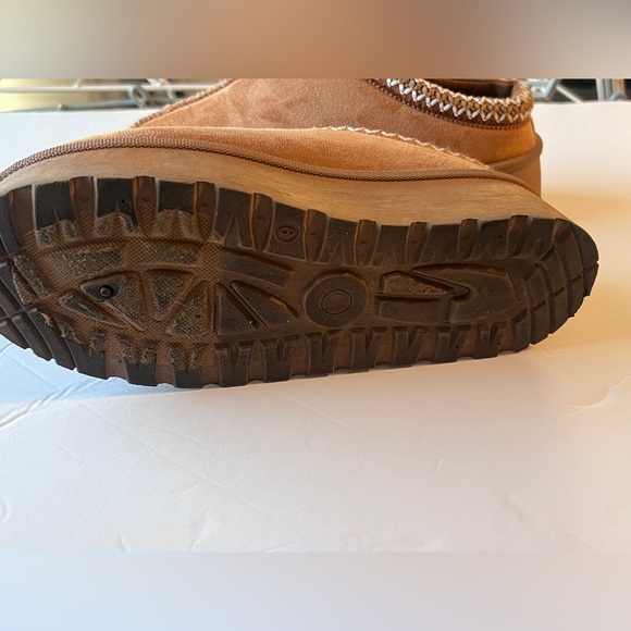 Cozy Brown Women's Slipper Clogs size 9 - Picture 5 of 5